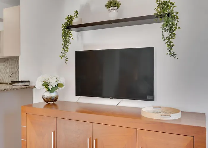 Oceanic Pearl Deluxe - 200m From