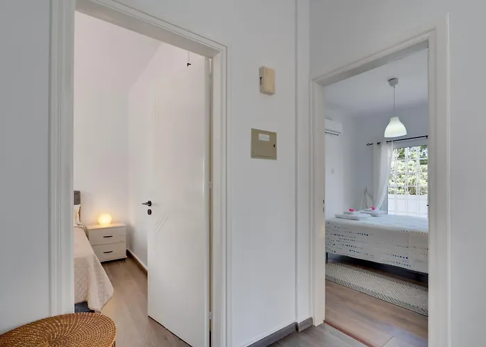 Oceanic Pearl Deluxe - 200m From Vila Voroklini