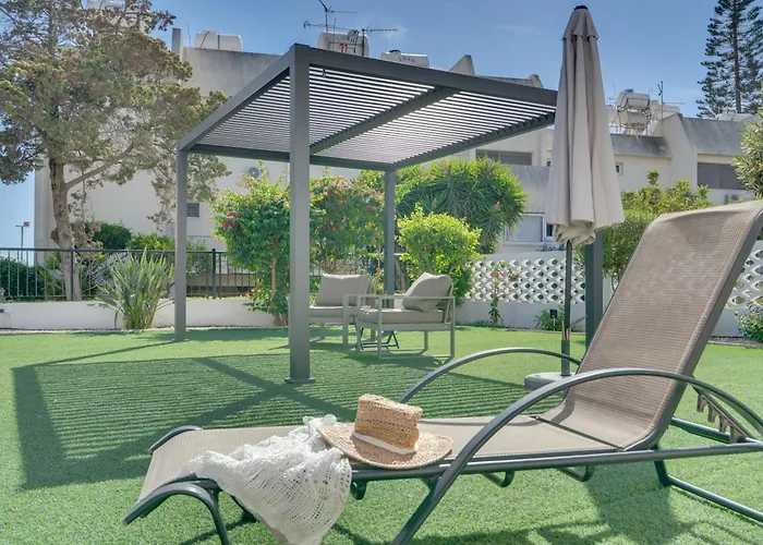 Oceanic Pearl Deluxe - 200m From オロクリニ