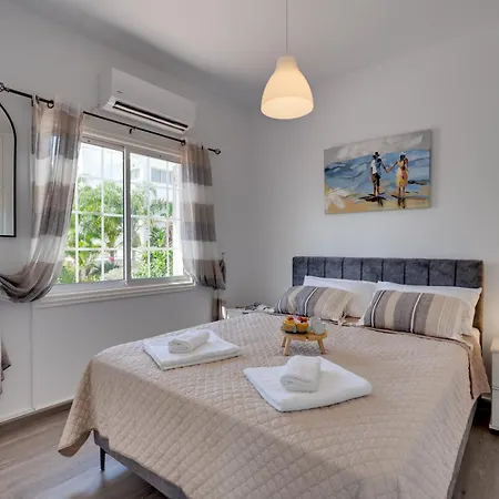 Oceanic Pearl Deluxe - 200m From Voroklini