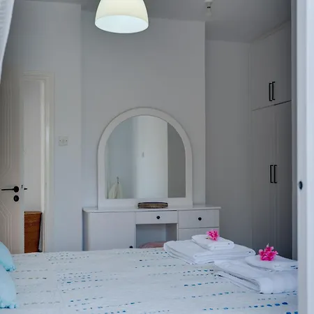 Oceanic Pearl Deluxe - 200m From